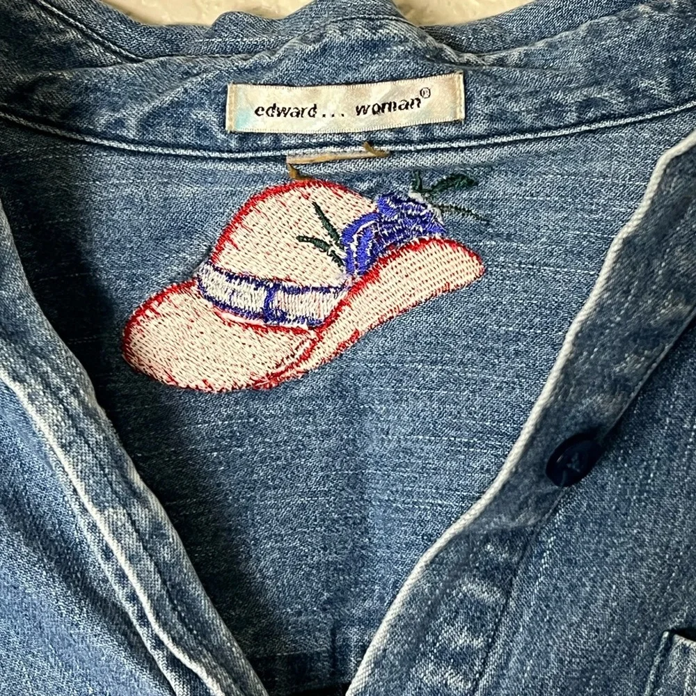 Edward Woman | Vintage embroidered button down denim shirt size extra la…